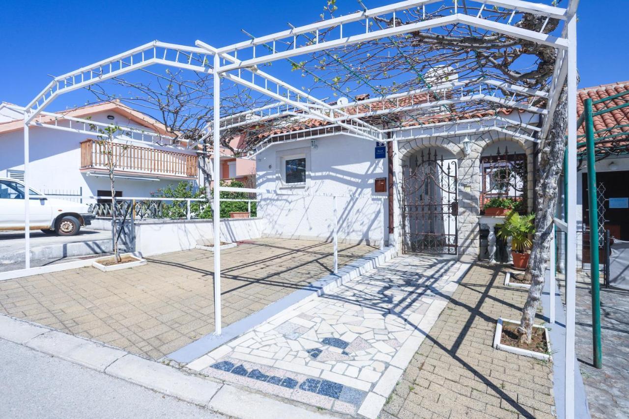 Apartment Ivica Пореч Екстер'єр фото