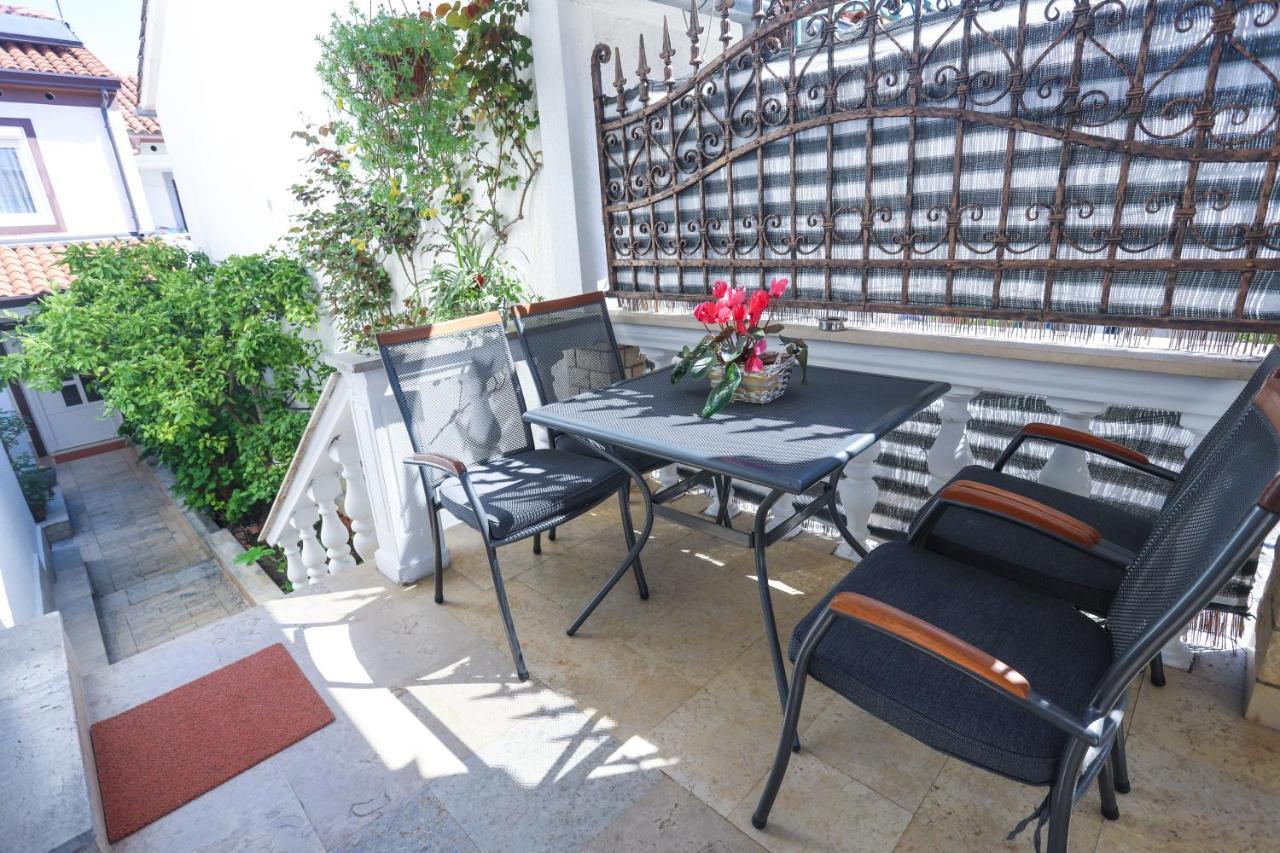 Apartment Ivica Пореч Екстер'єр фото