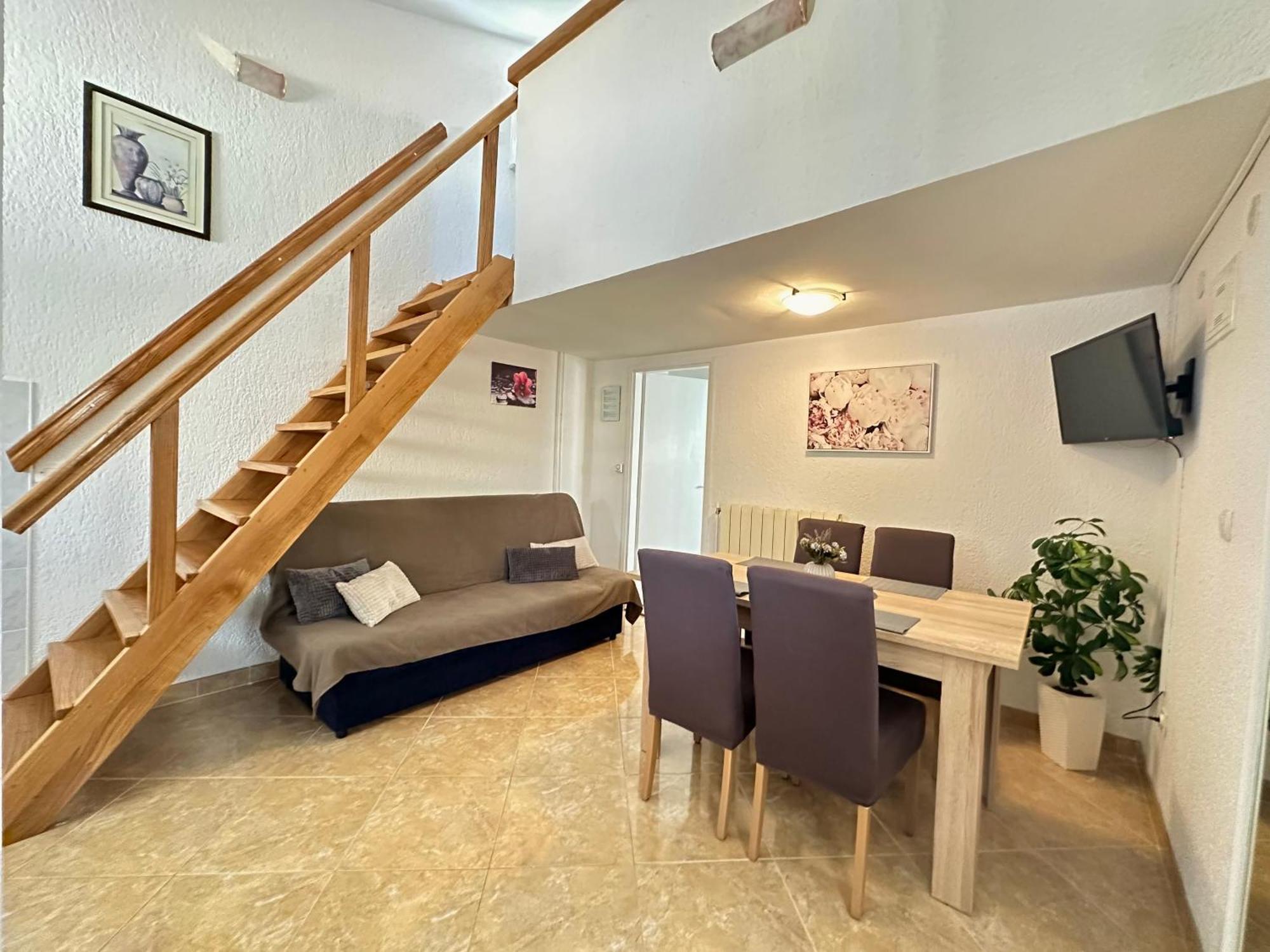 Apartment Ivica Пореч Екстер'єр фото