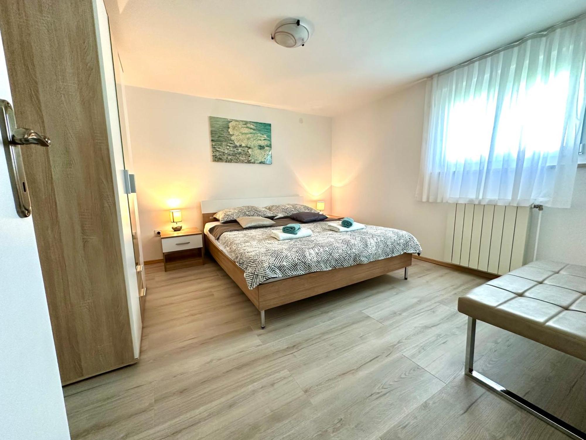 Apartment Ivica Пореч Екстер'єр фото