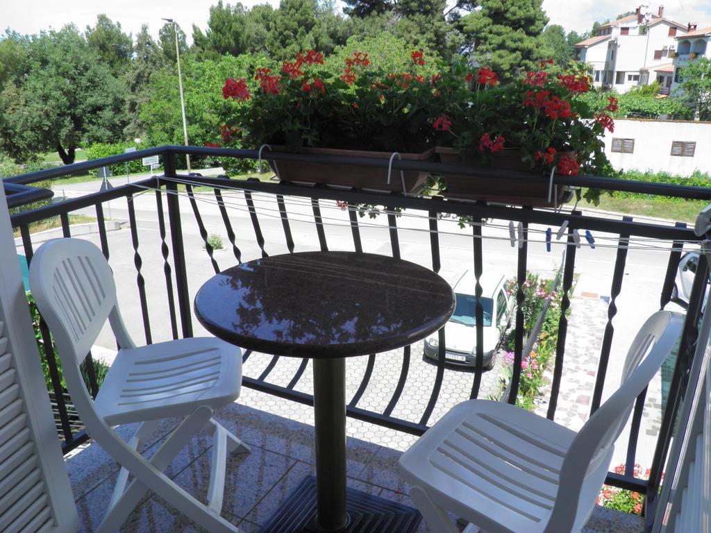 Apartment Ivica Пореч Екстер'єр фото